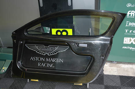 Man har sans for detaljerne hos Aston Martin.